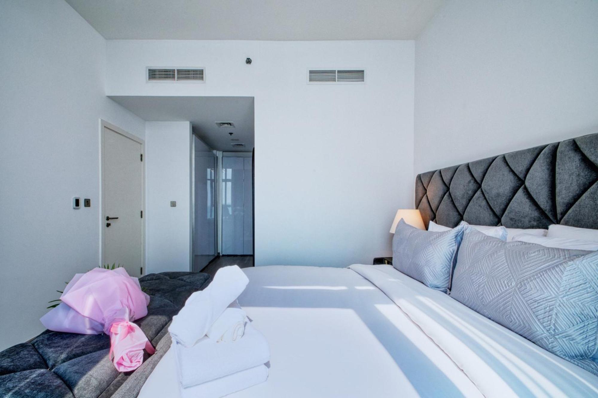 Luxury Royal Bay Beachfront By Globalstay Dubái