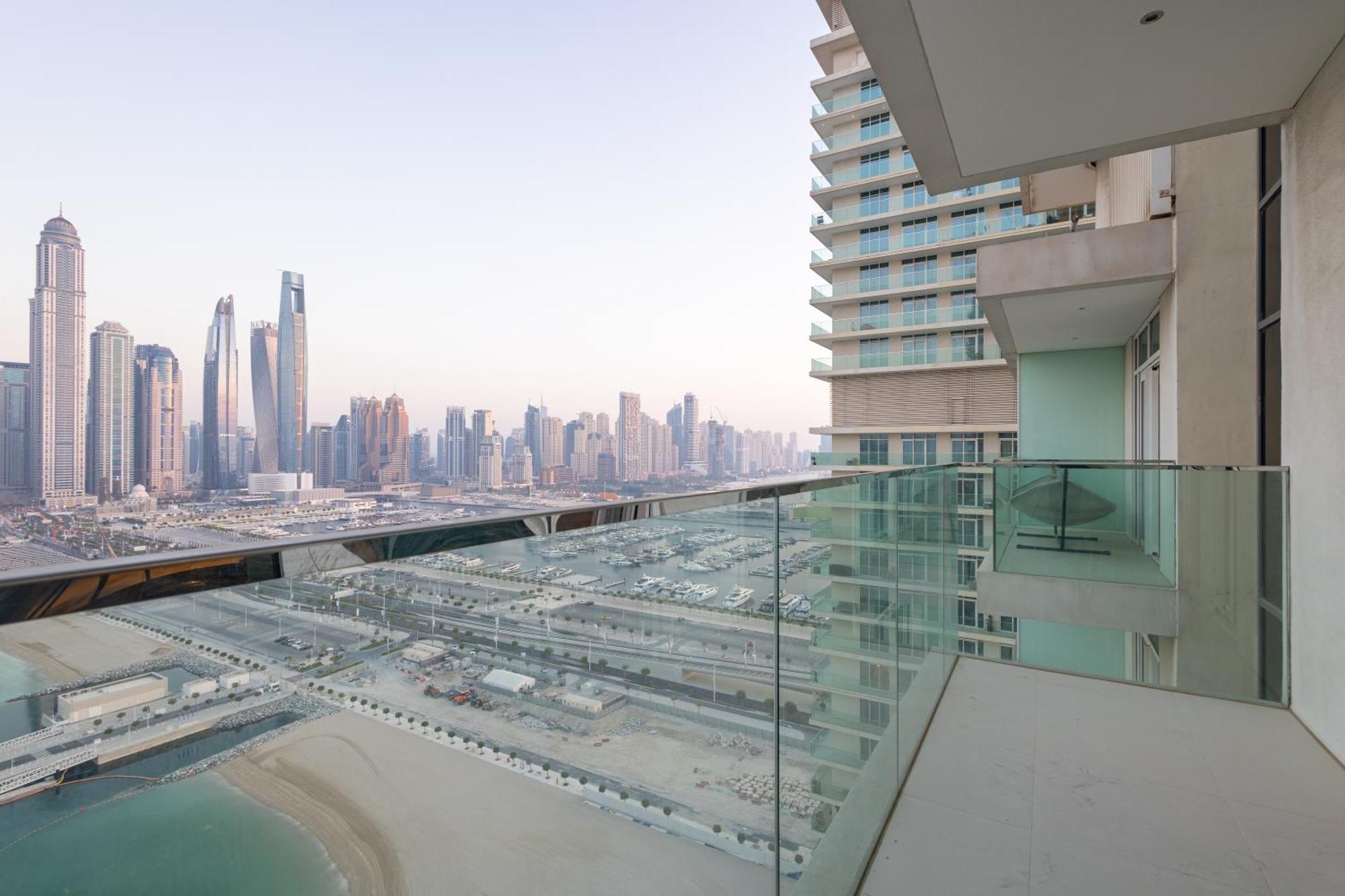 Seaside Serenity Perfect Beachfront Haven Appartement Dubaï