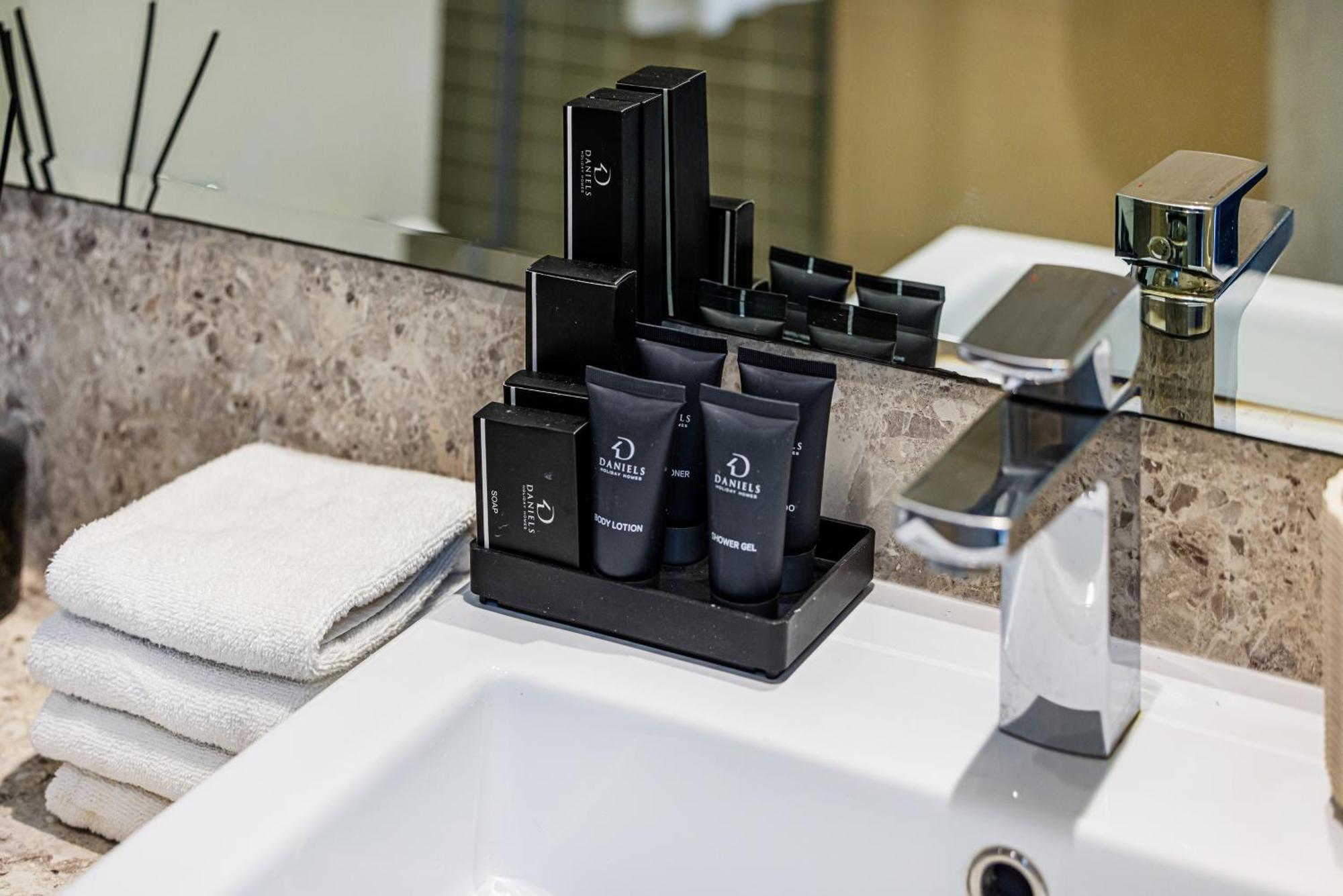 Daniels Stylish 1br At Silverene Tower Marina * Dubaï