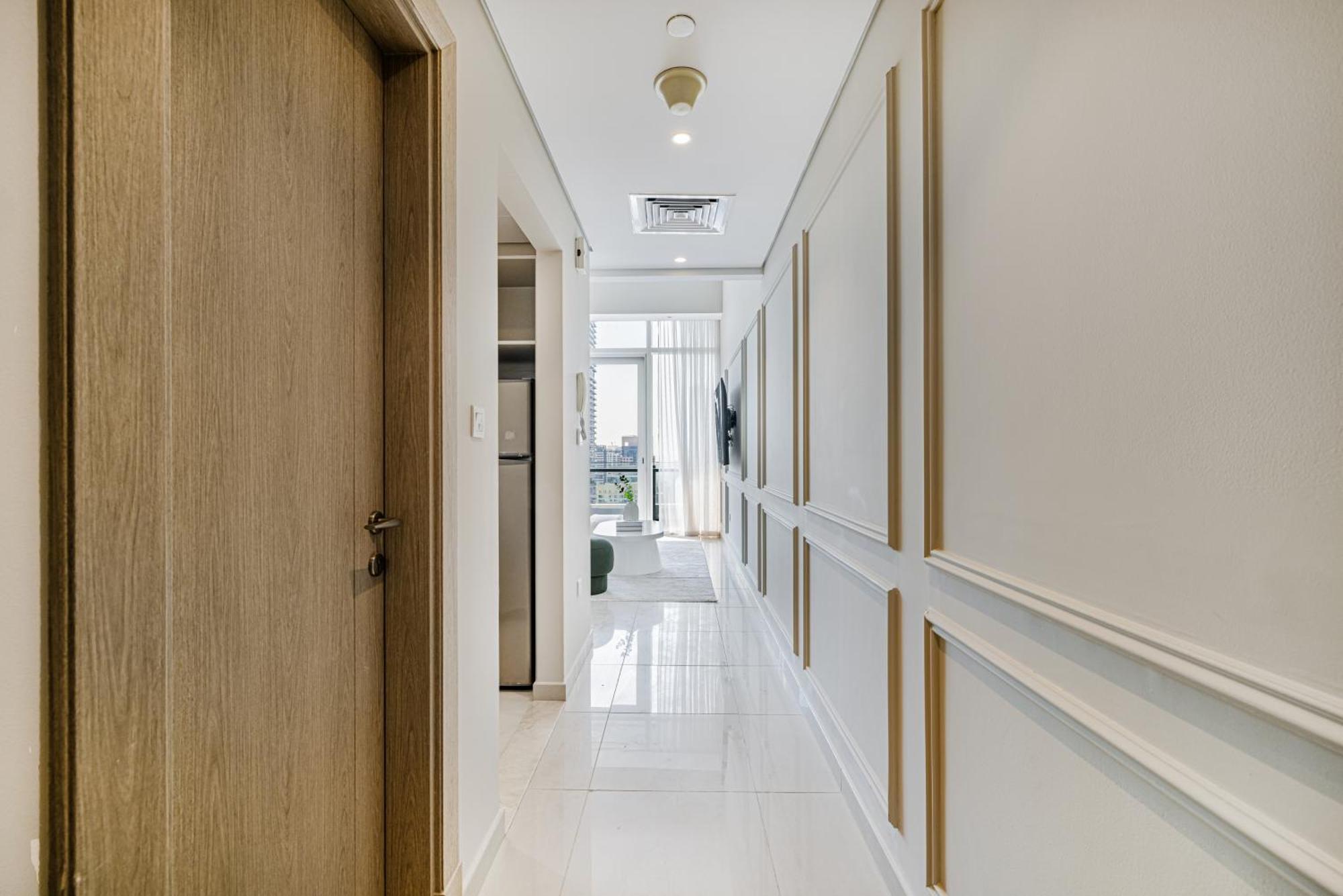 Daniels Stylish 1br At Silverene Tower Marina Appartement Dubaï