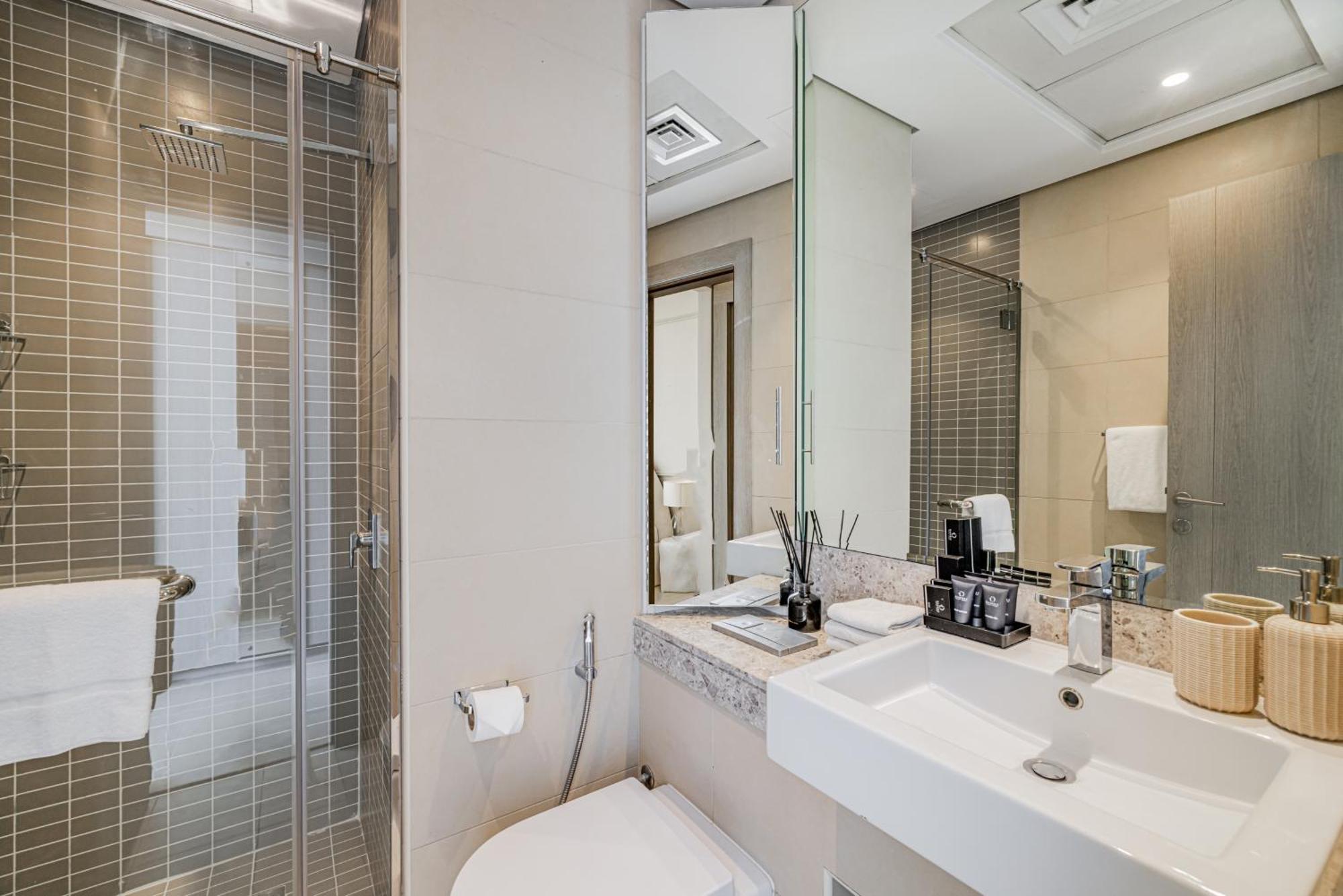 Daniels Stylish 1br At Silverene Tower Marina Appartement *