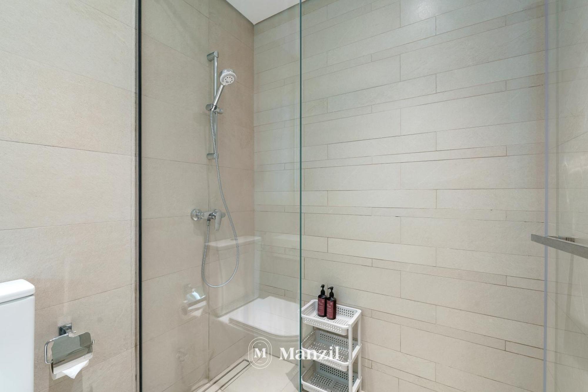1br Near Downtown With Pool & Skyline Views Appartement