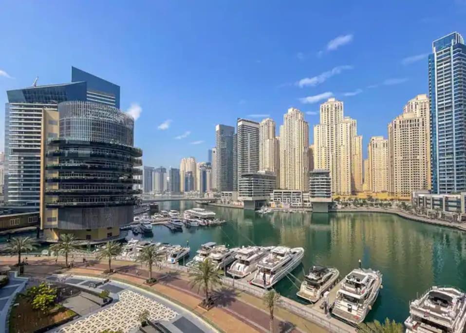 Royal Marina Experience Lavish 2br Waterfront View Apartment *