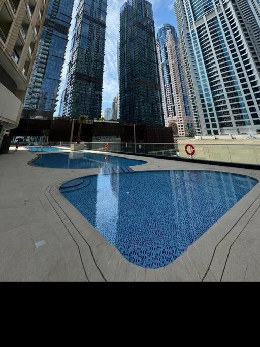 Elegant In Marina, Large 1br In Marina Heights Appartement Dubaï