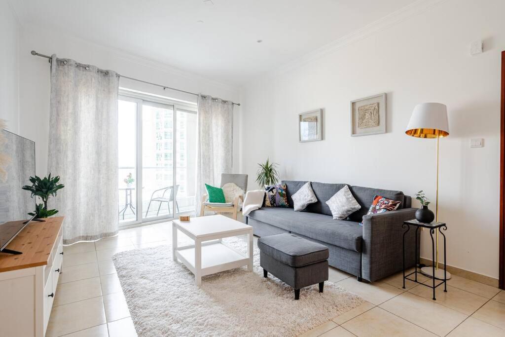 Appartement Elegant In Marina, Large 1br In Marina Heights *