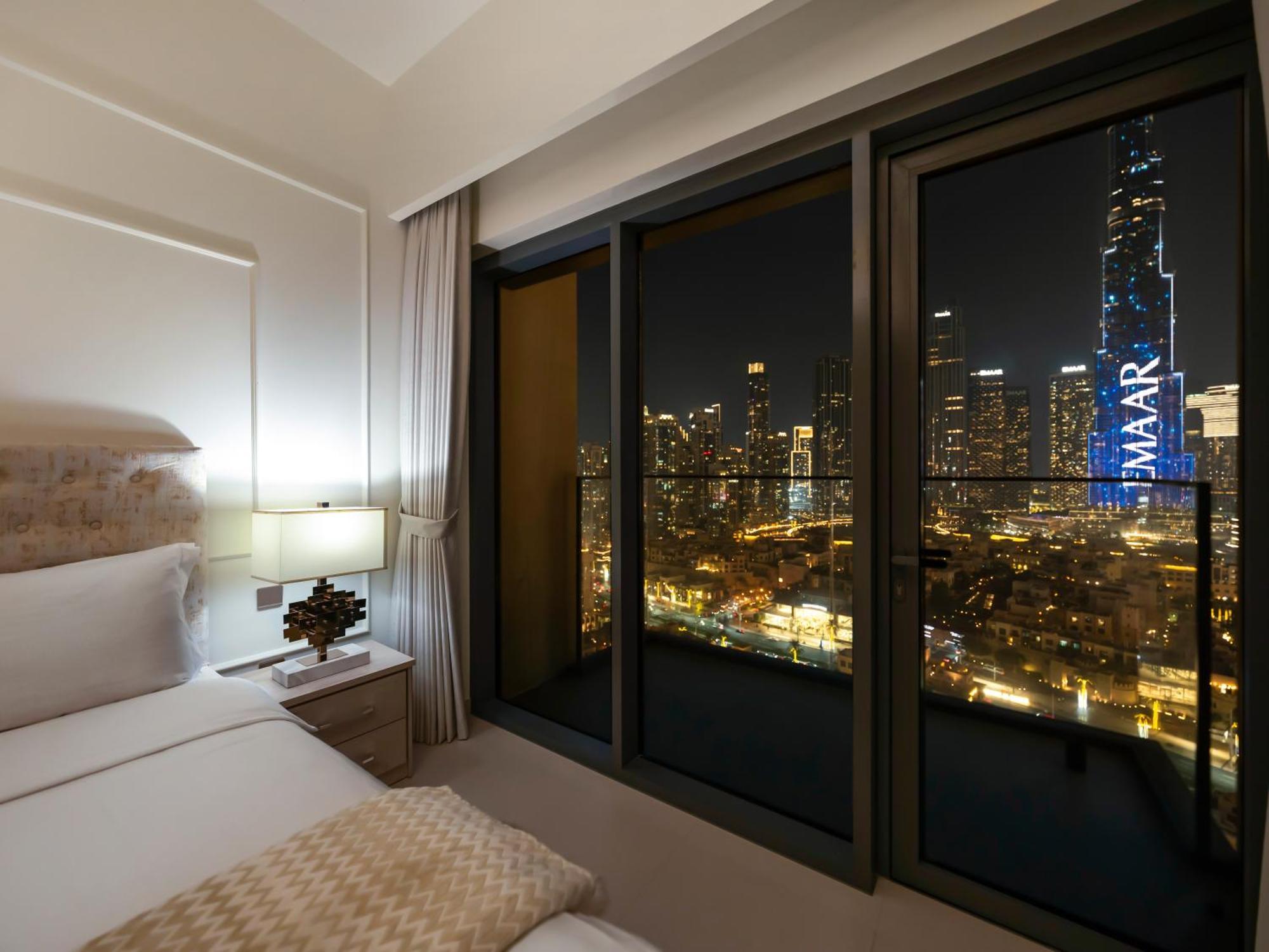 Burj Khalifa View Luxe 2br, 5 Mins Walk To Mall Dubaï