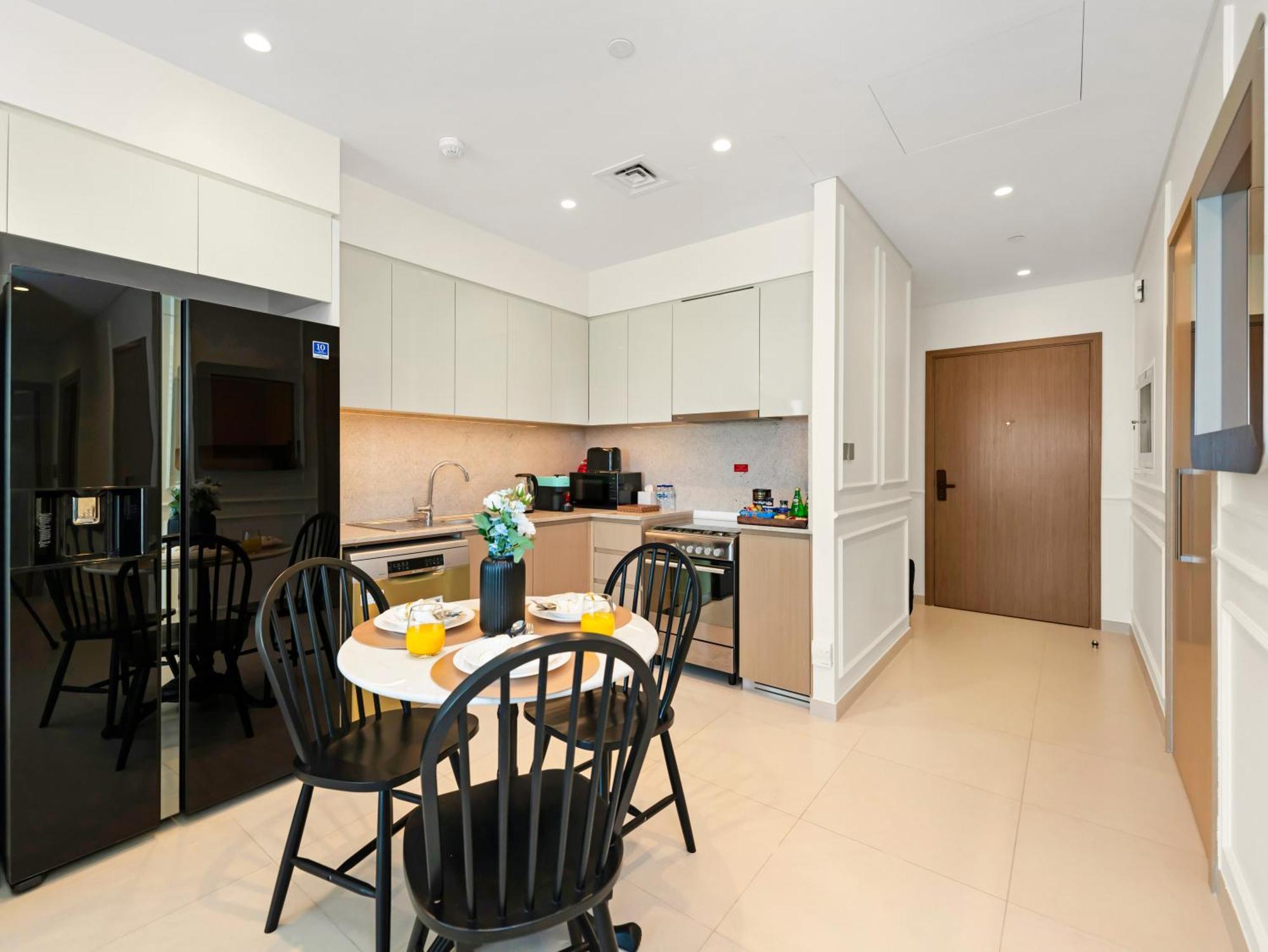 Burj Khalifa View Luxe 2br, 5 Mins Walk To Mall Appartement