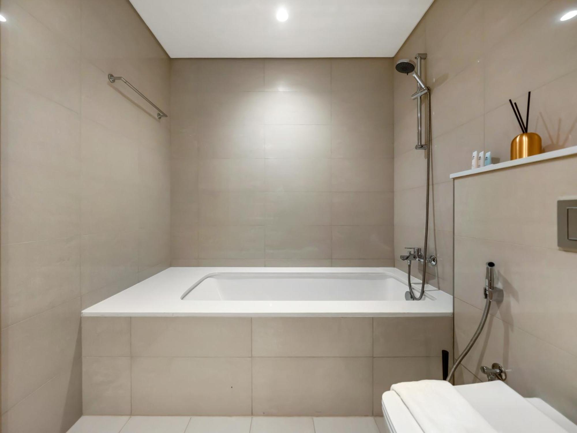 Burj Khalifa View Luxe 2br, 5 Mins Walk To Mall Appartement Dubaï