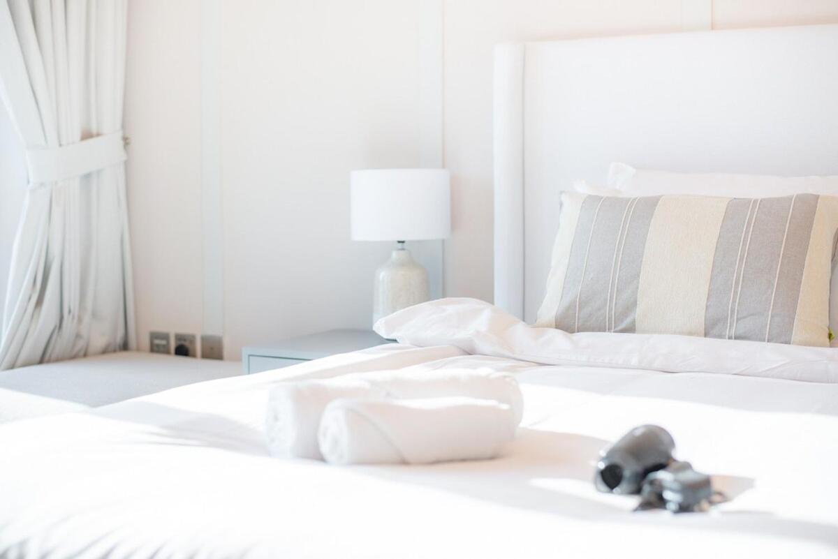 Trendy 1-bedroom With Stunning Views At Mbl Residences Jlt Hébergement de vacances Dubaï