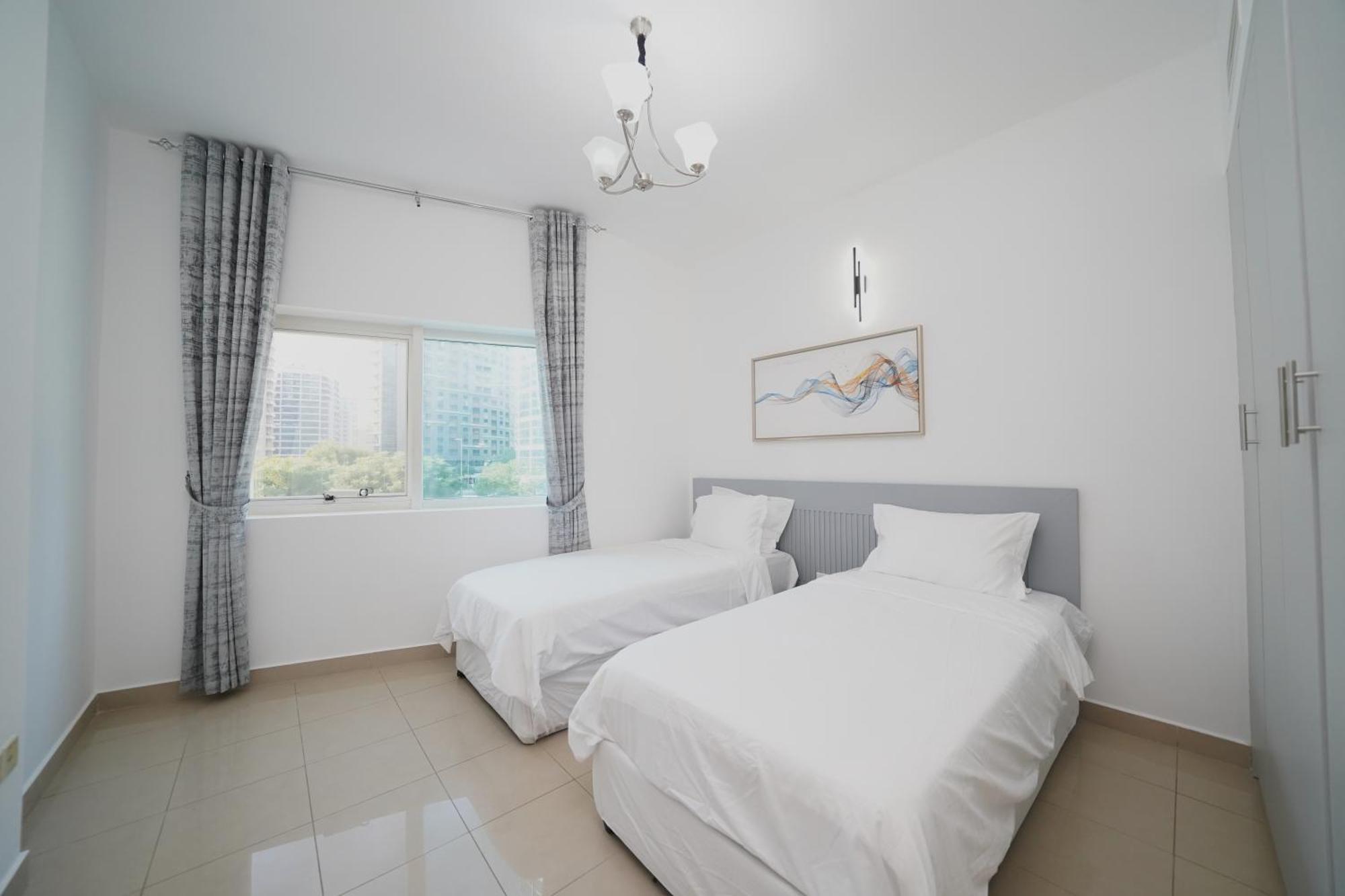 Apartment Spacious Modernized 2 Bedroom And Duplex 4 Br Apartments By Taskeen Holiday Homes Dubai