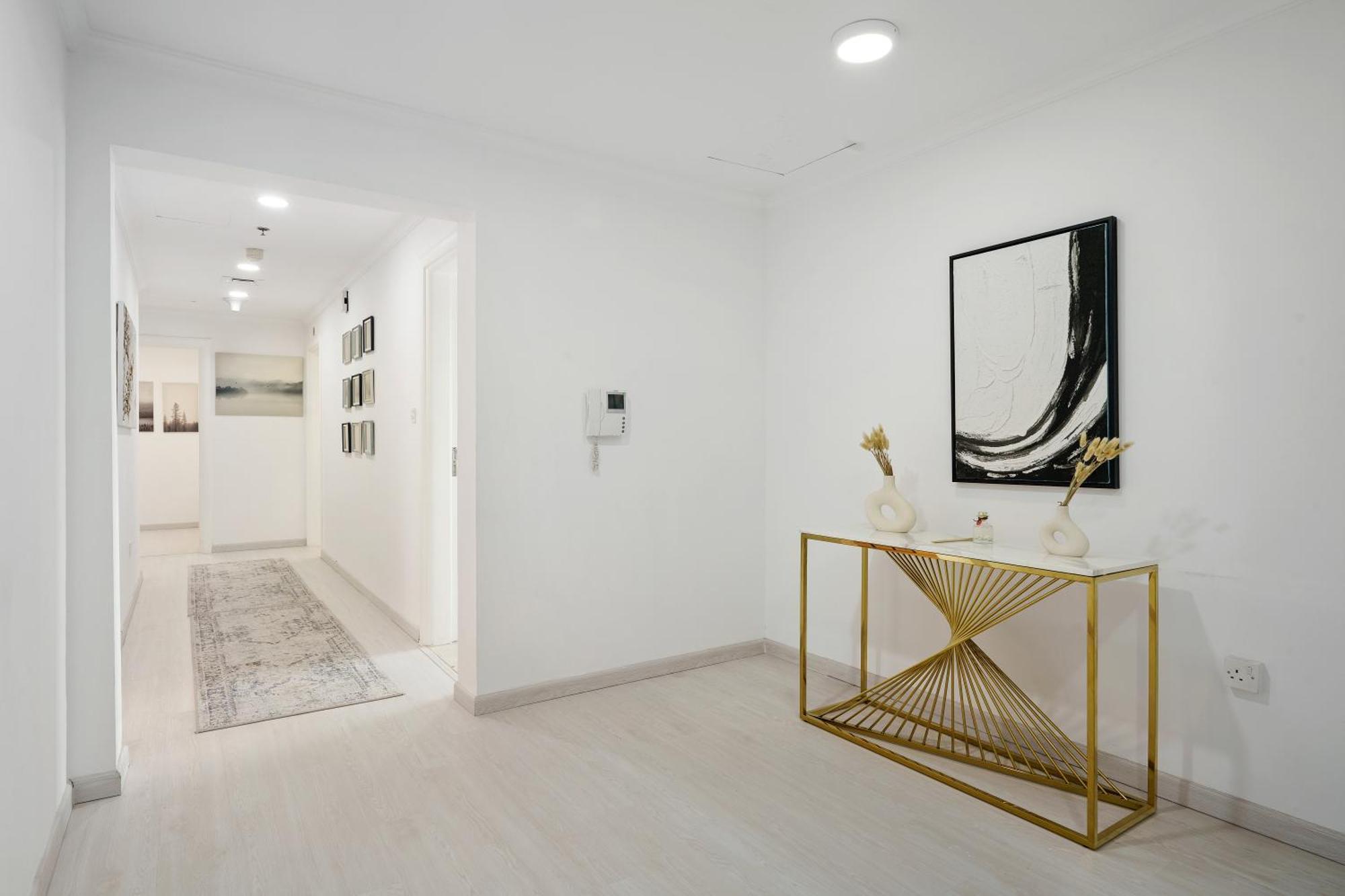 3br In Marina 10 Min To Jbr * Dubai