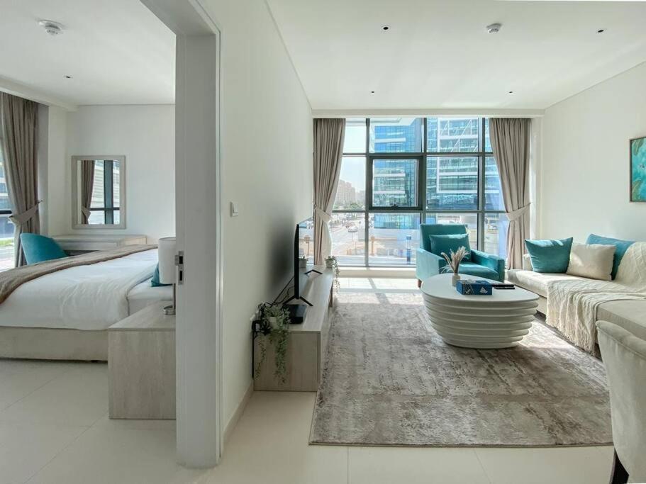 1 Bedroom 65m2, Infinity Pool, West Beach, Noise Insulation Apartament Dubai