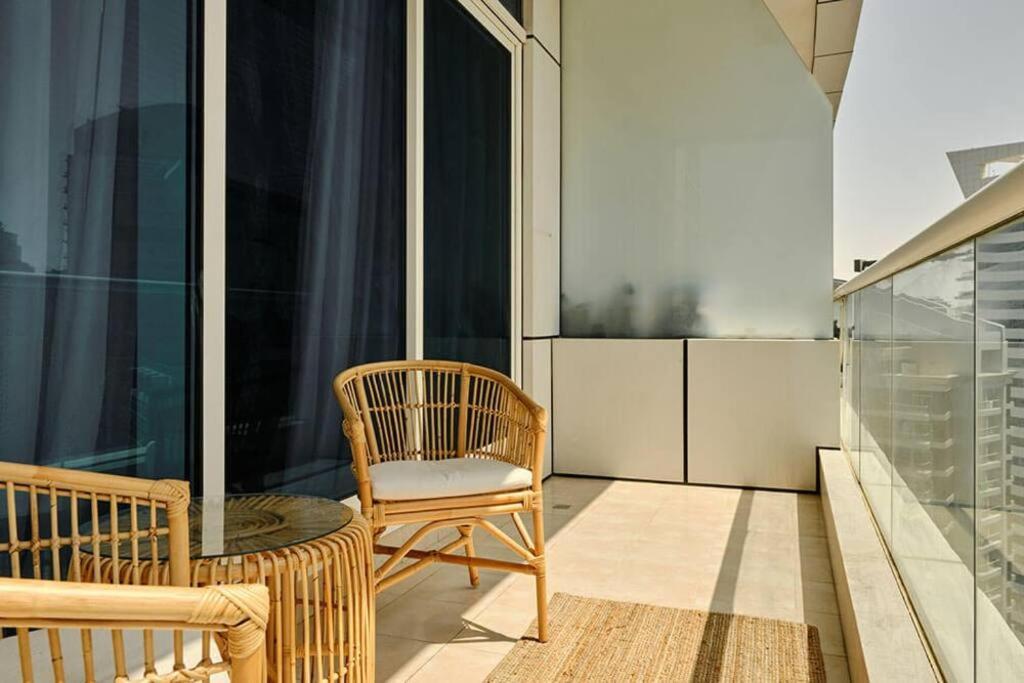 Appartement Modern 1-bedroom In Marina Botanica Tower