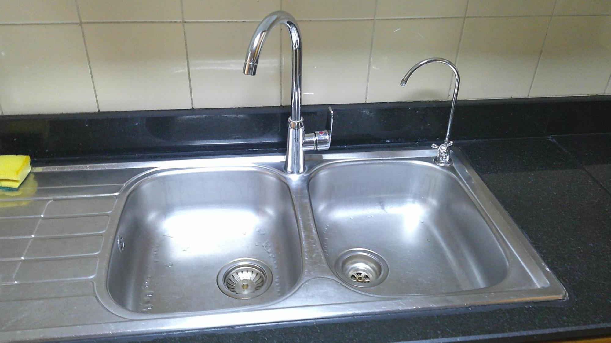 Ruby Star Budget With Shared Washroom Access G06 Inn Dubái