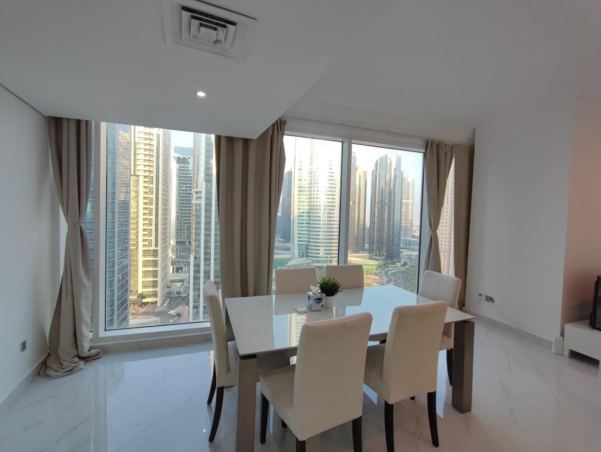 One Bedroom With Pool & Gym Near Marina * Dubái