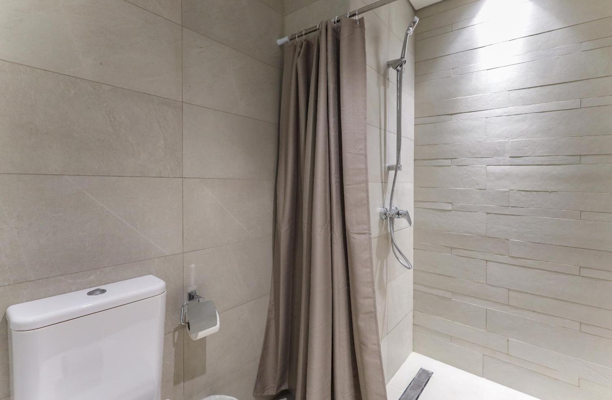 Appartement Elite Lux Homes - Sleek In Azizi Riviera Prime Location