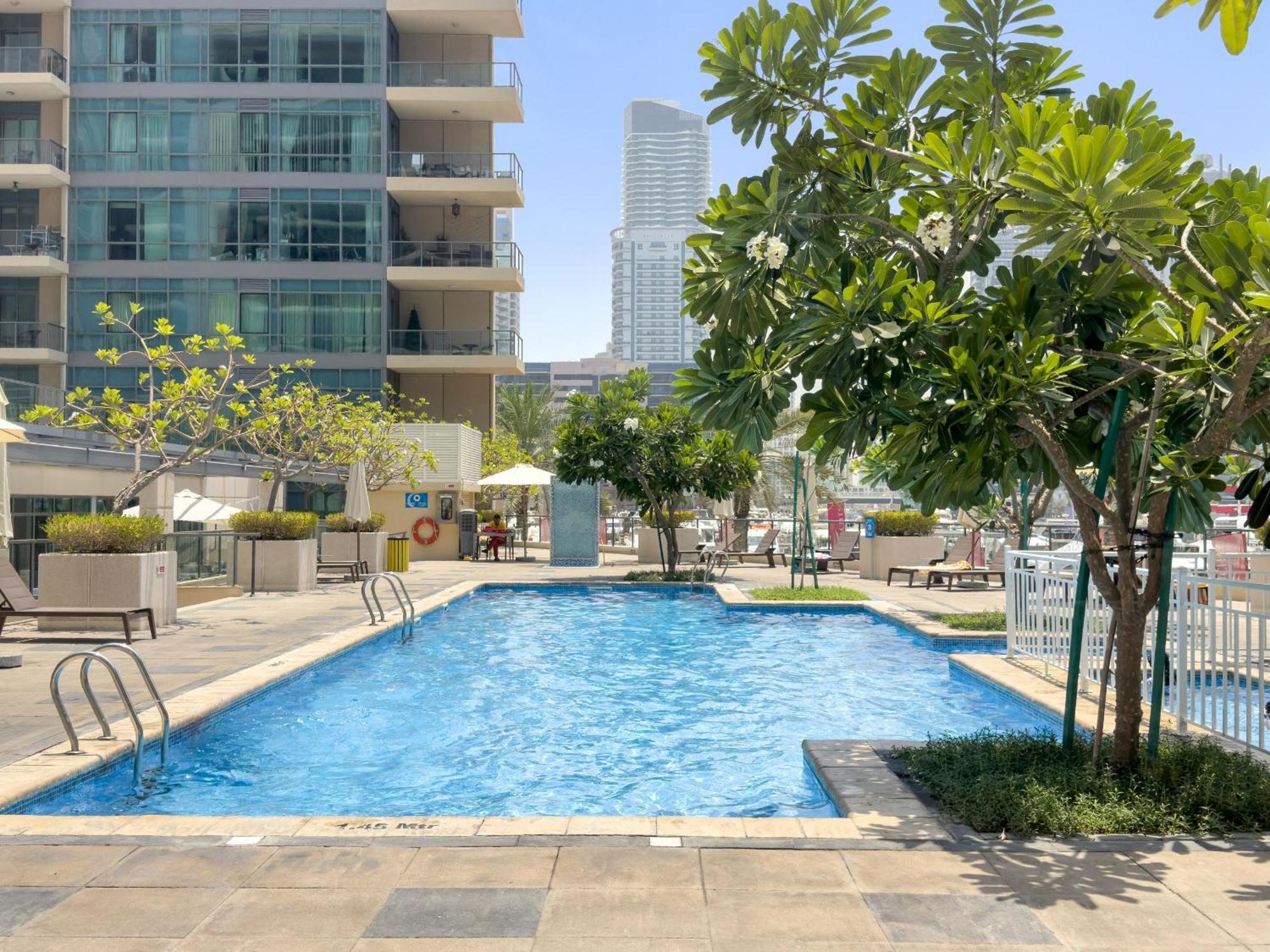 Appartement Beachfront Bliss 3bdr-majara In Marina With Patio Dubaï