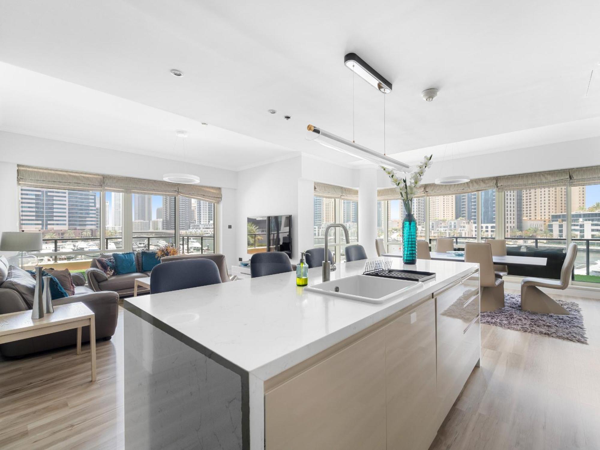 Appartement Beachfront Bliss 3bdr-majara In Marina With Patio Dubai
