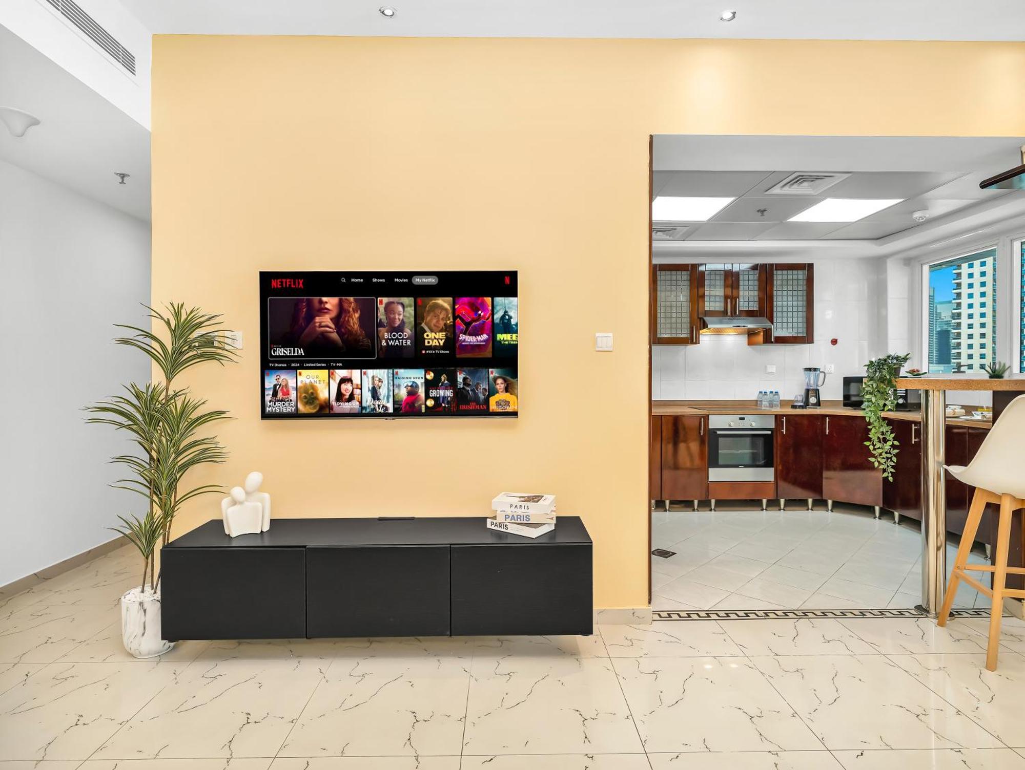 Spacious Near Metro & In Marina Apartamento *