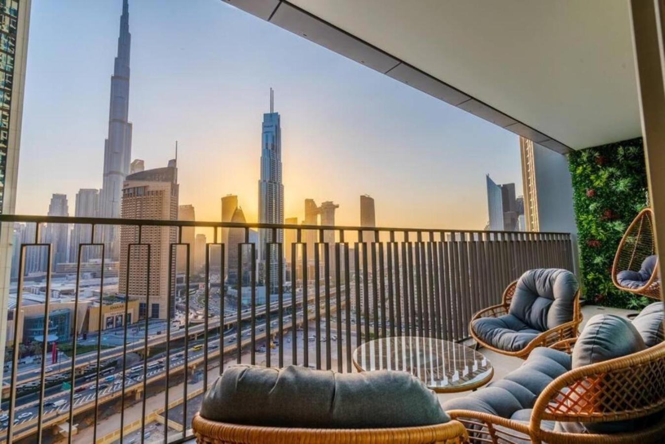 Prime Location Full Burj View In Downtown Appartement