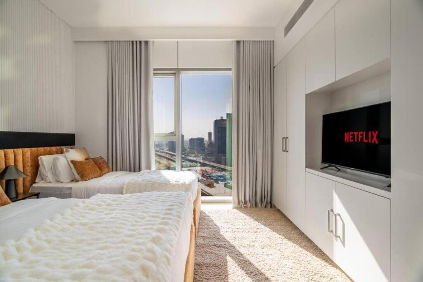 Prime Location Full Burj View In Downtown Appartement