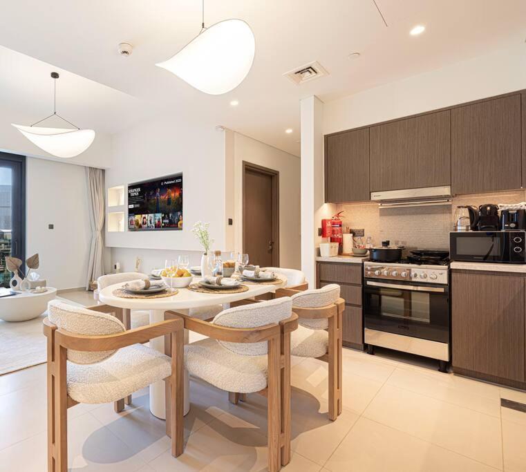 Appartement Iconic 2br With Burj Khalifa And Fountain Views - Next To Opera And Near Mall Dubaï