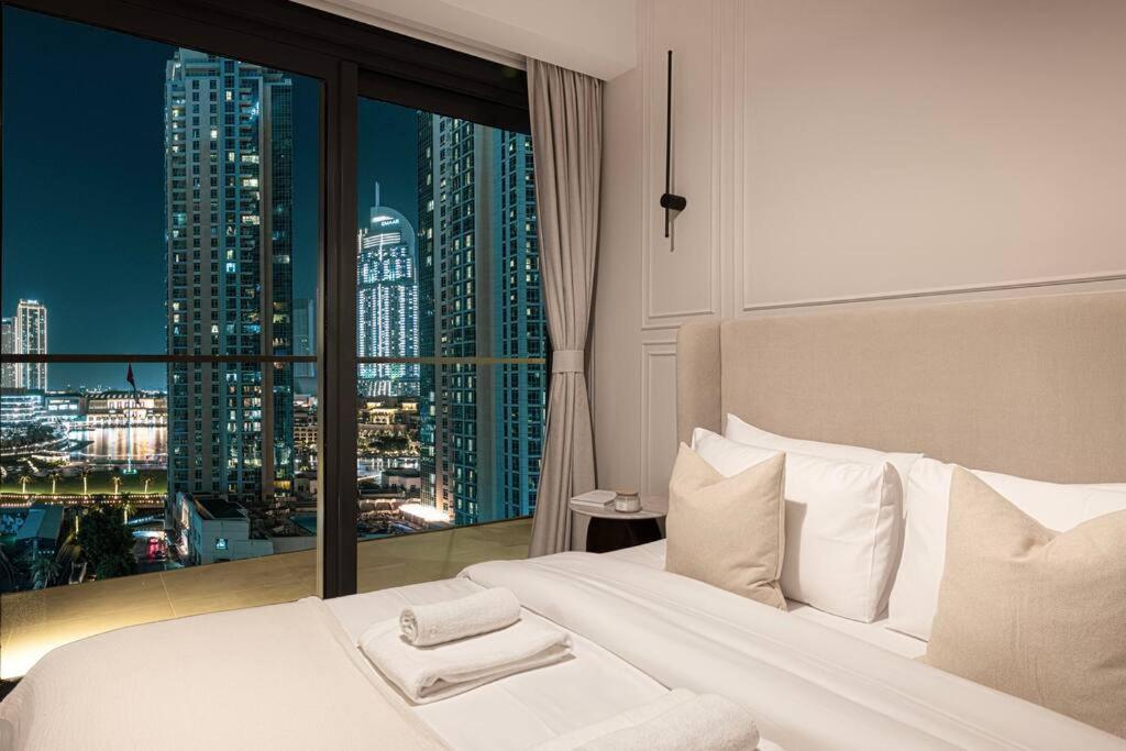 Iconic 2br With Burj Khalifa And Fountain Views - Next To Opera And Near Mall *