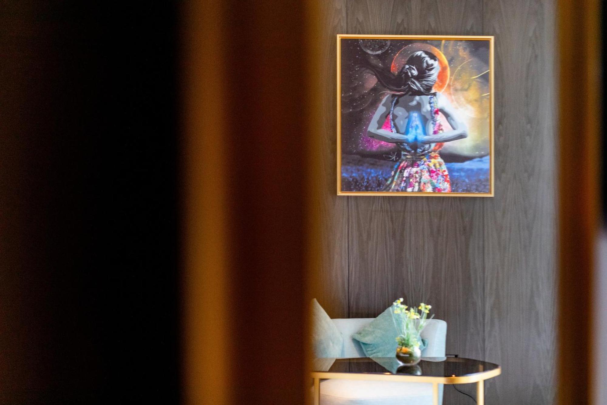 Superluxury In Five Palm, Pool & Access Appartement