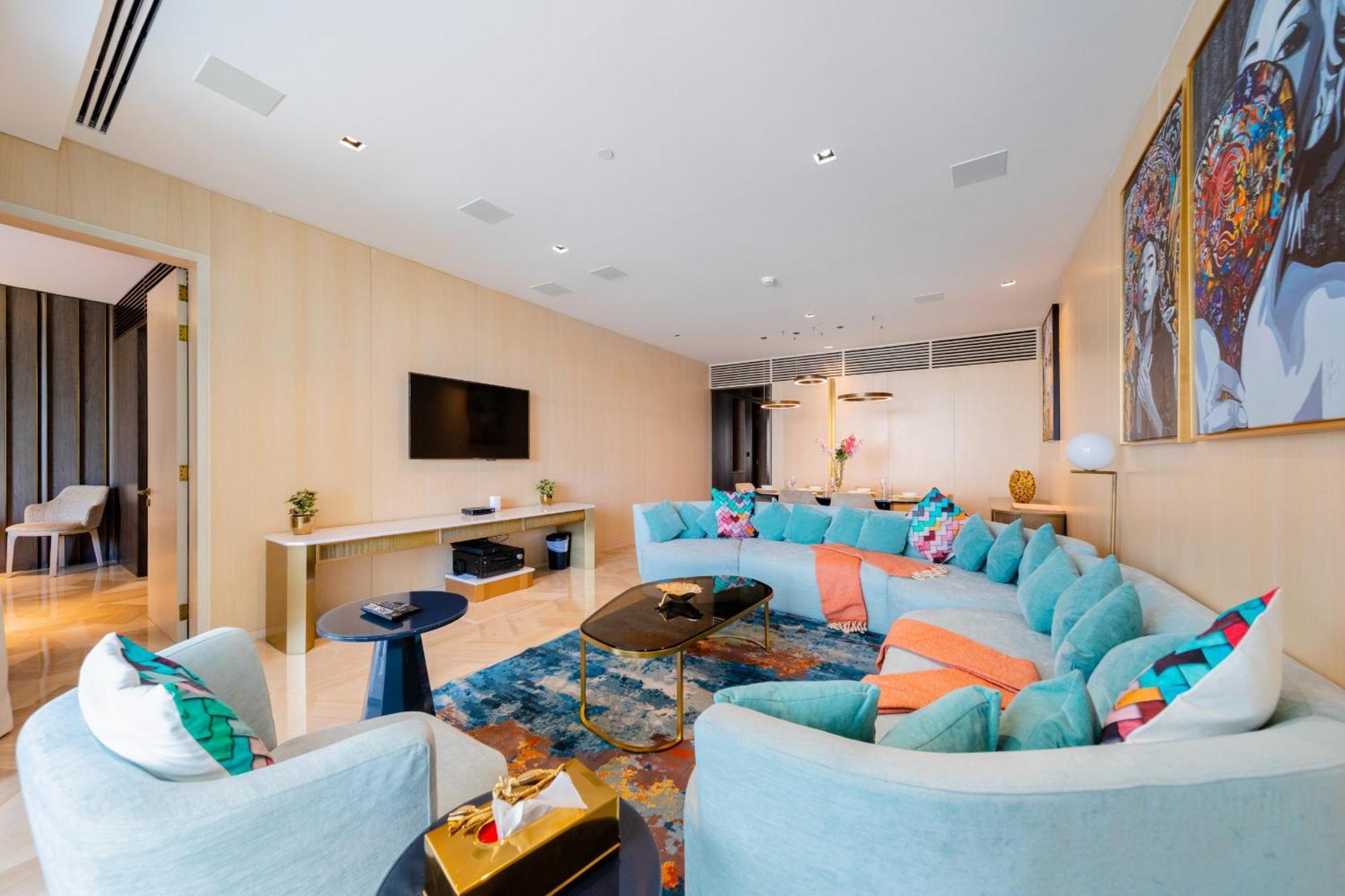 Superluxury In Five Palm, Pool & Access Appartement