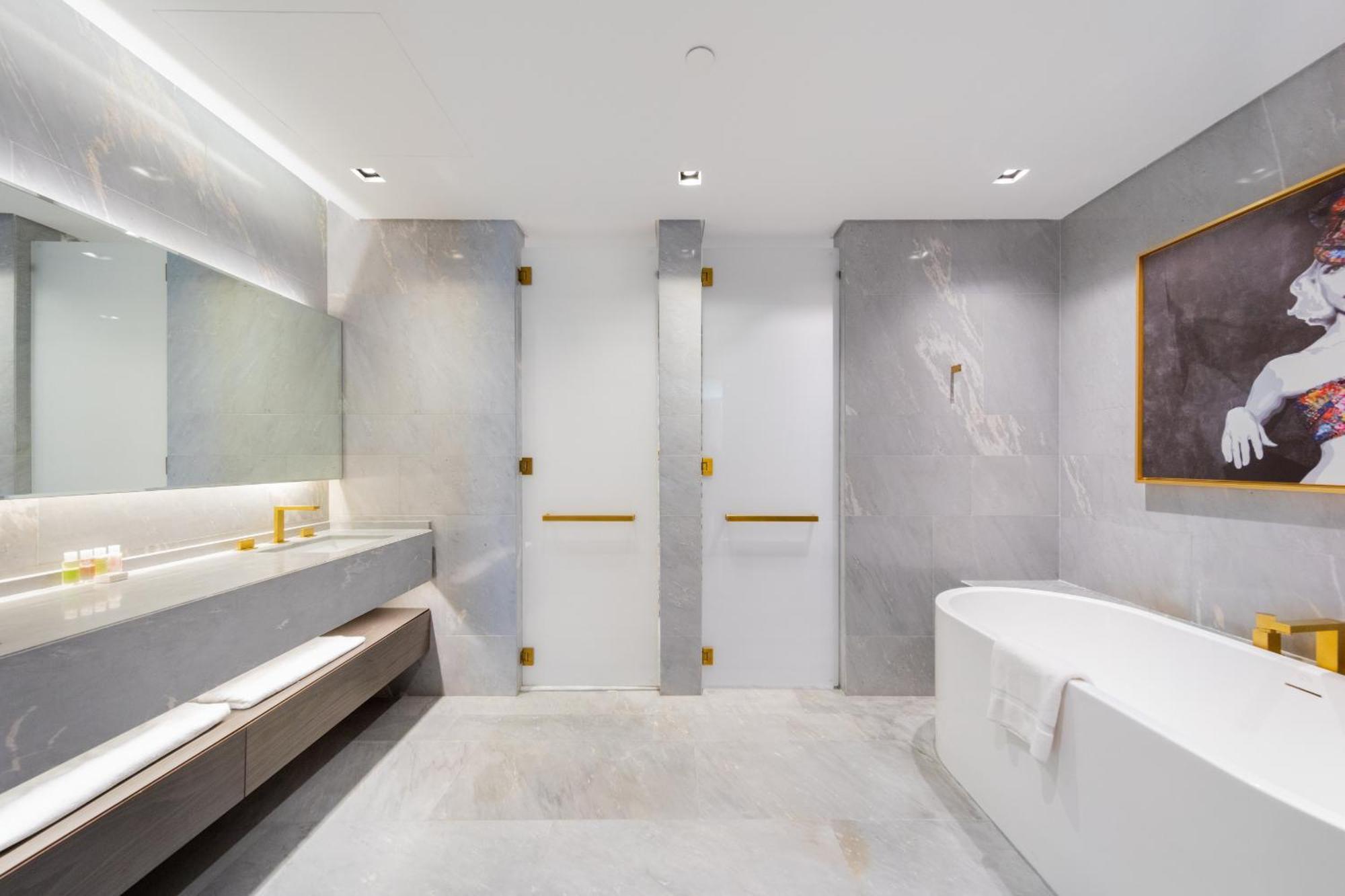 Superluxury In Five Palm, Pool & Access Appartement *