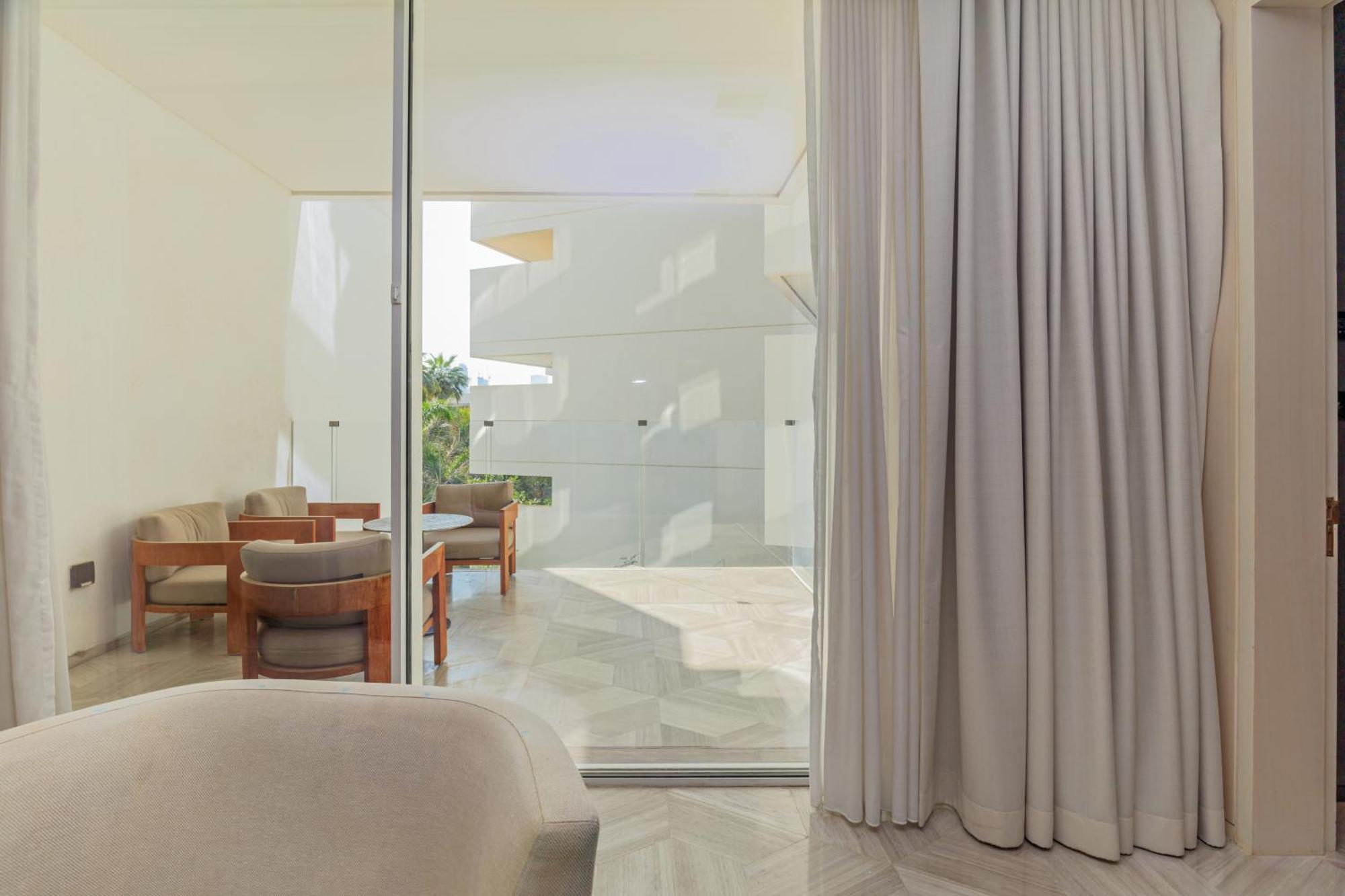 Luxury 3bdr Apartment, Pool & Access Appartement Dubaï