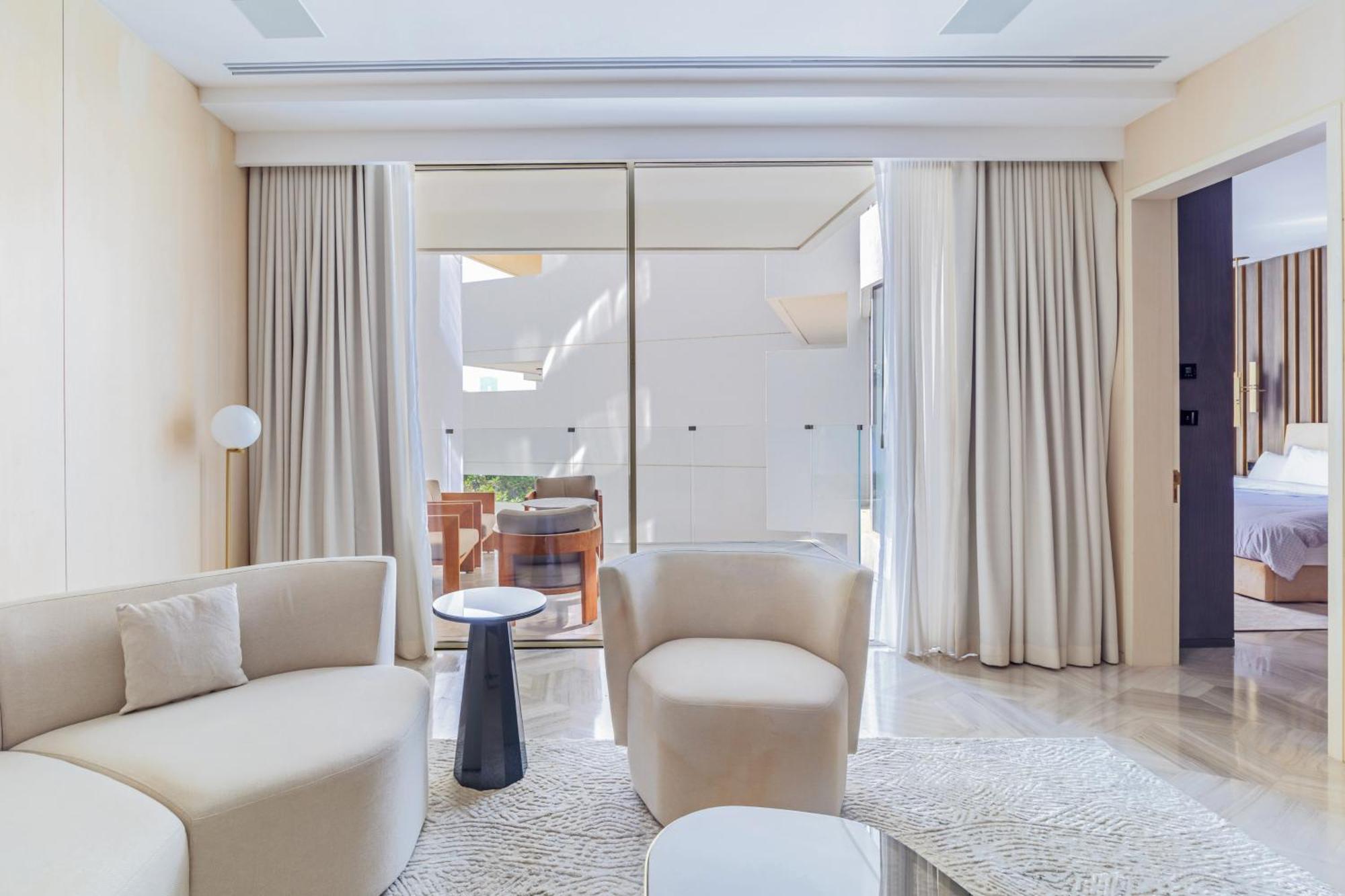 Luxury 3bdr Apartment, Pool & Access Appartement *