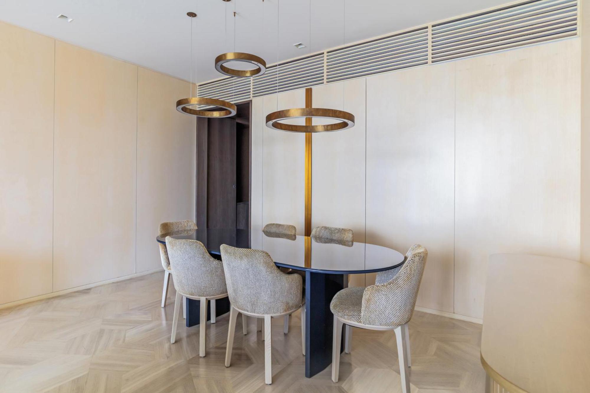 Luxury 3bdr Apartment, Pool & Access Appartement