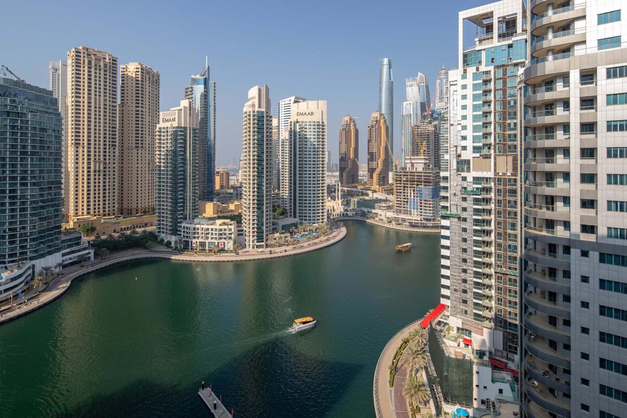 Frank Porter - Marina Views Tower A Appartement