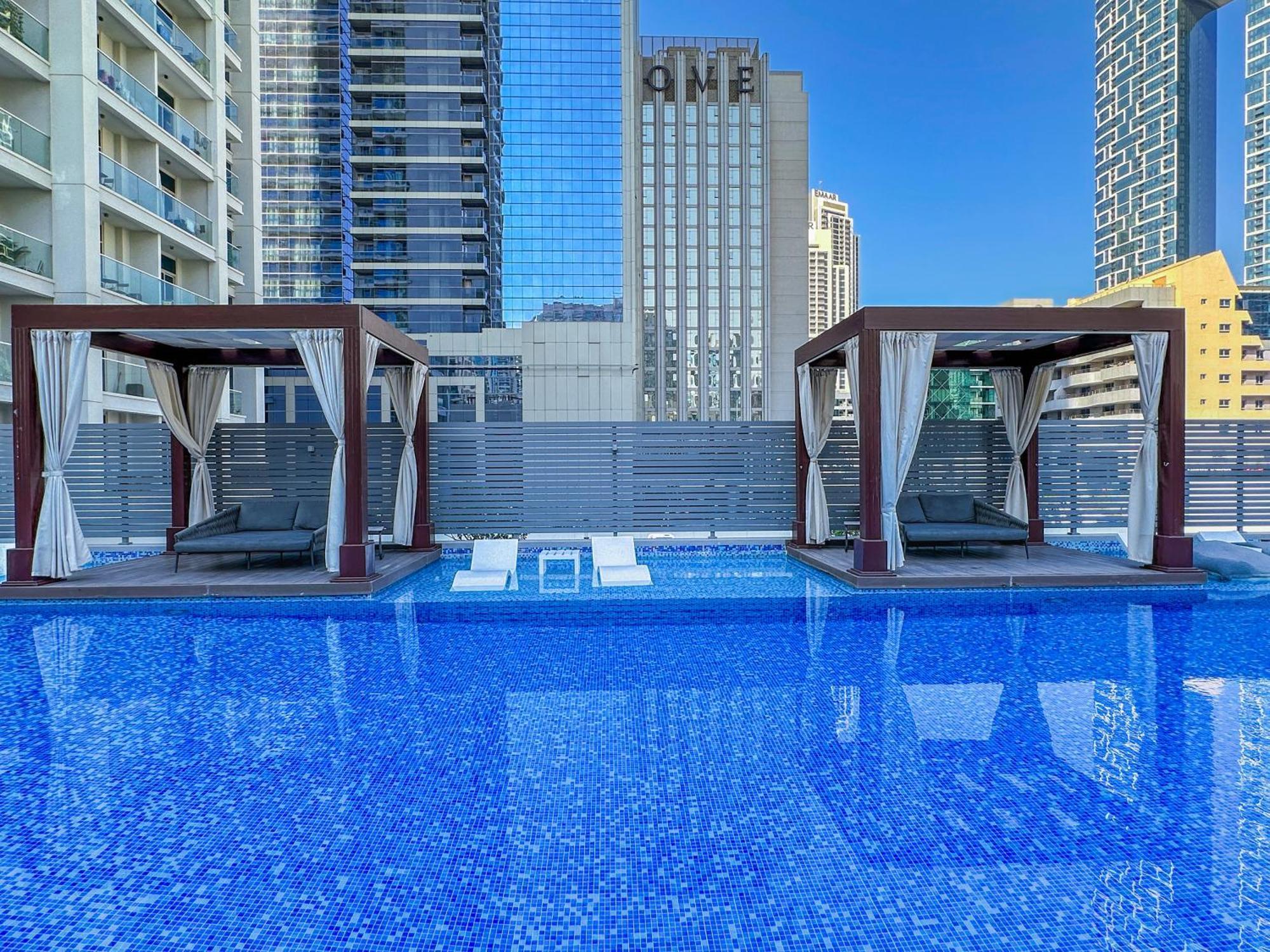 Super Luxury Flat Desing With Sea, Marina And Pool View Dubaï