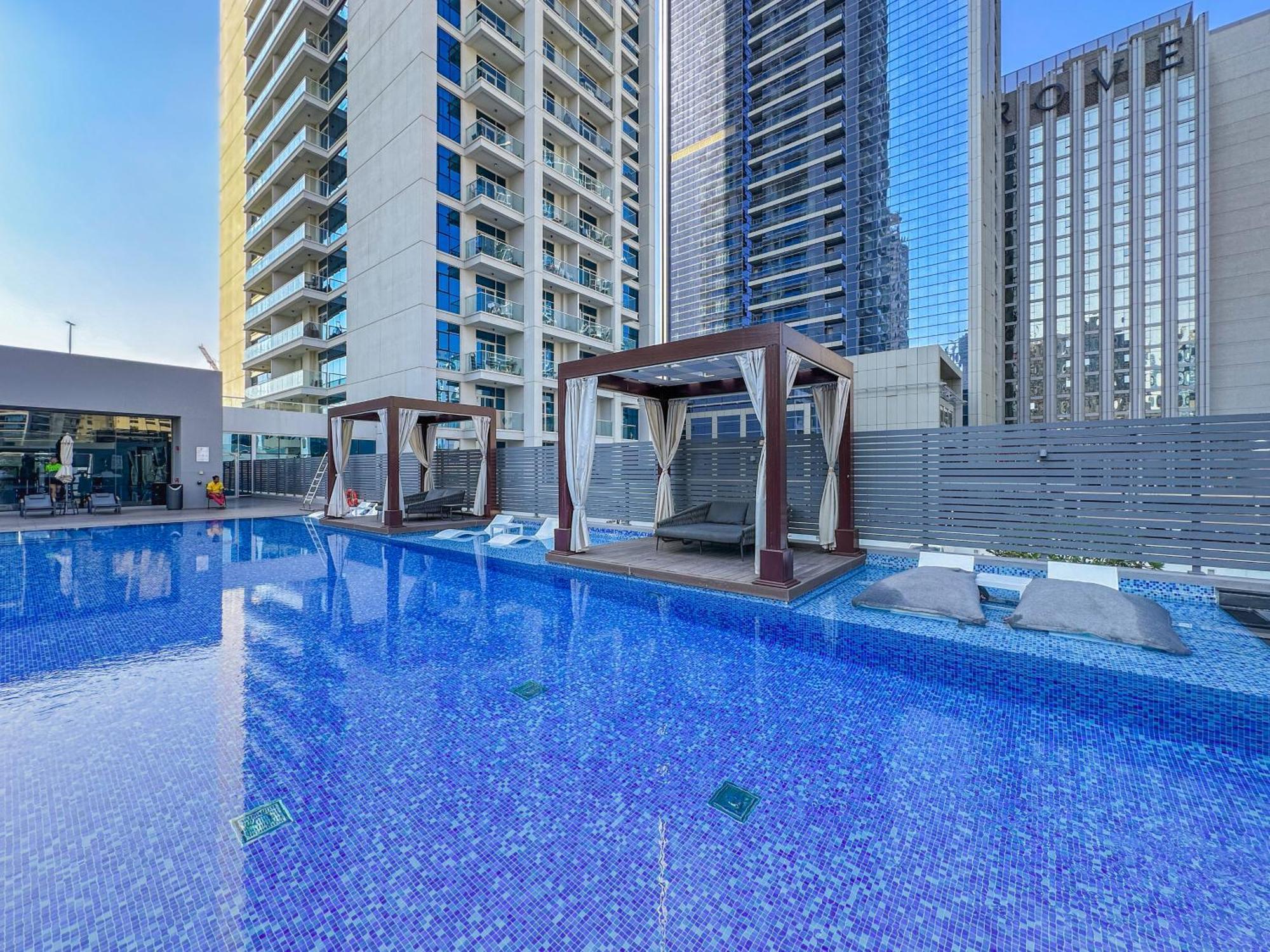 Super Luxury Flat Desing With Sea, Marina And Pool View Appartement
