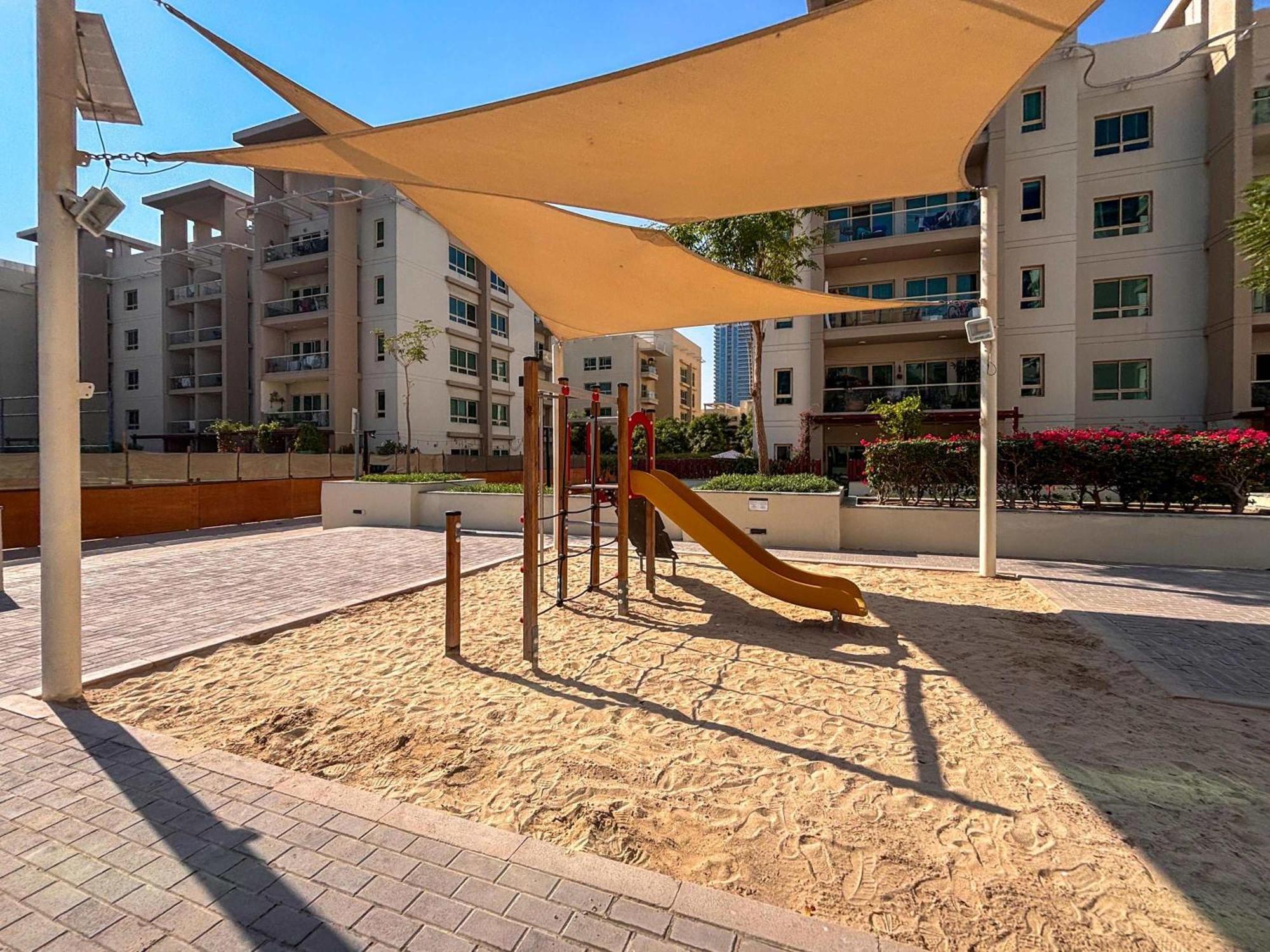 Appartement Frank Porter - Al Samar 1
