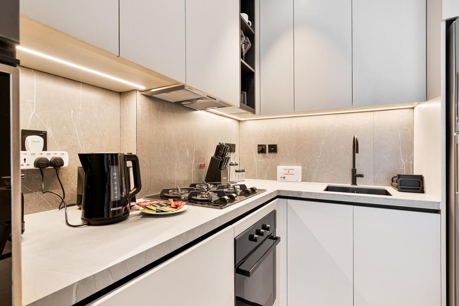 Modern 2 Bedroom Near Butterfly Garden Appartement