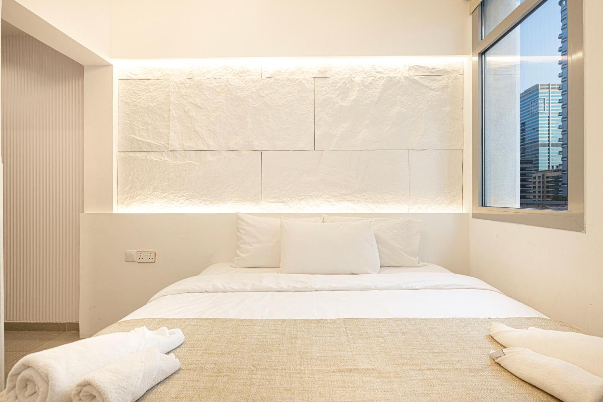 With Private Pool & Huge Terrace Overlooking The Marina Сasa de vacaciones