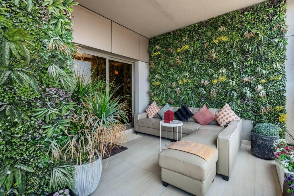 Spacious 1 Bed Huge Balcony Downtown Burj Khalifa Appartamento *