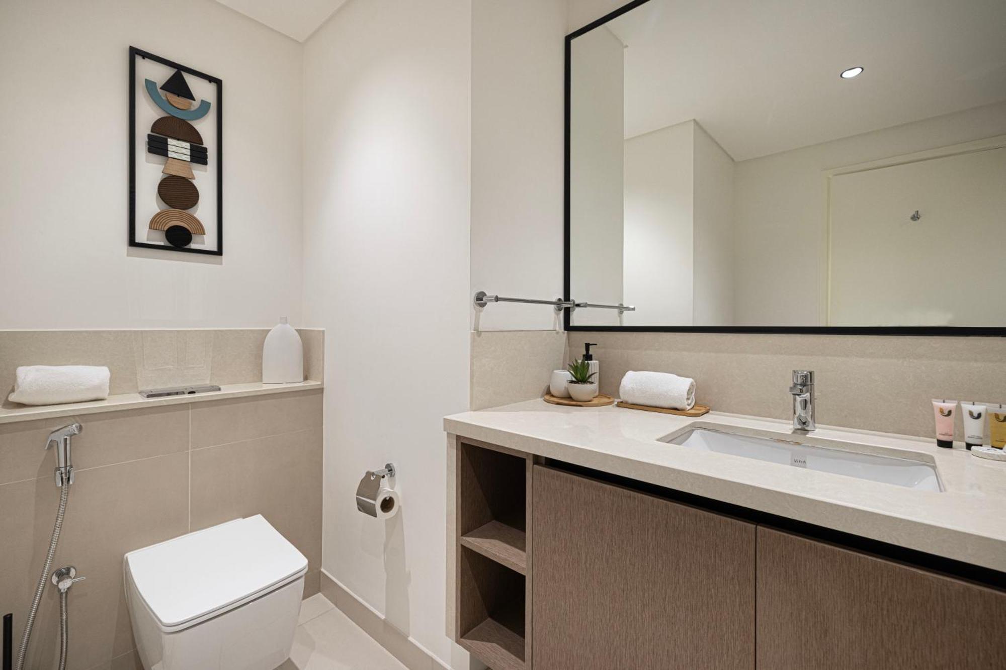 Burj Crown - First Class Boulevard View, 9 Min Walk Mall Apartamento Dubái