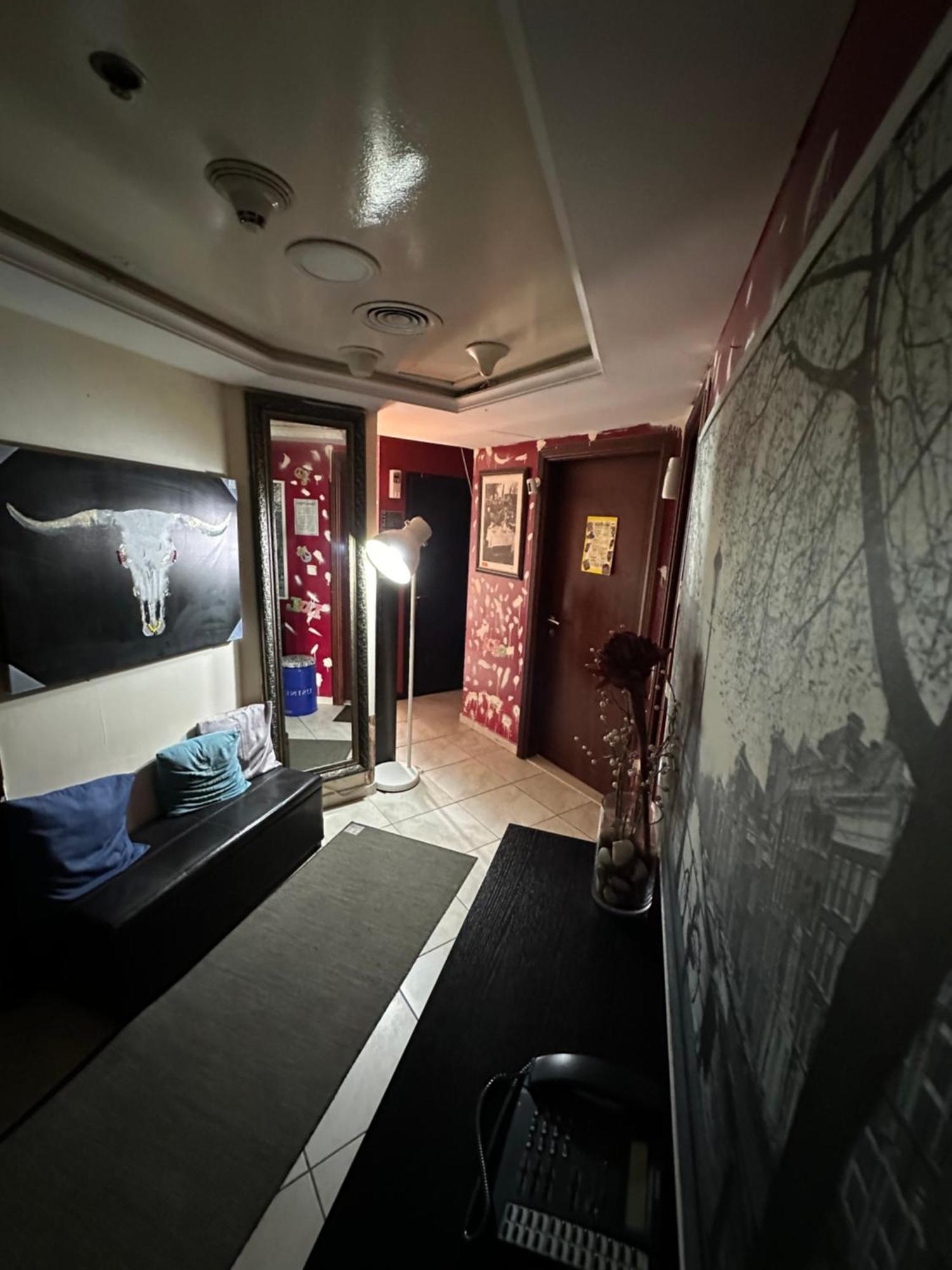 Apartamento Backpackers Zone Dubái