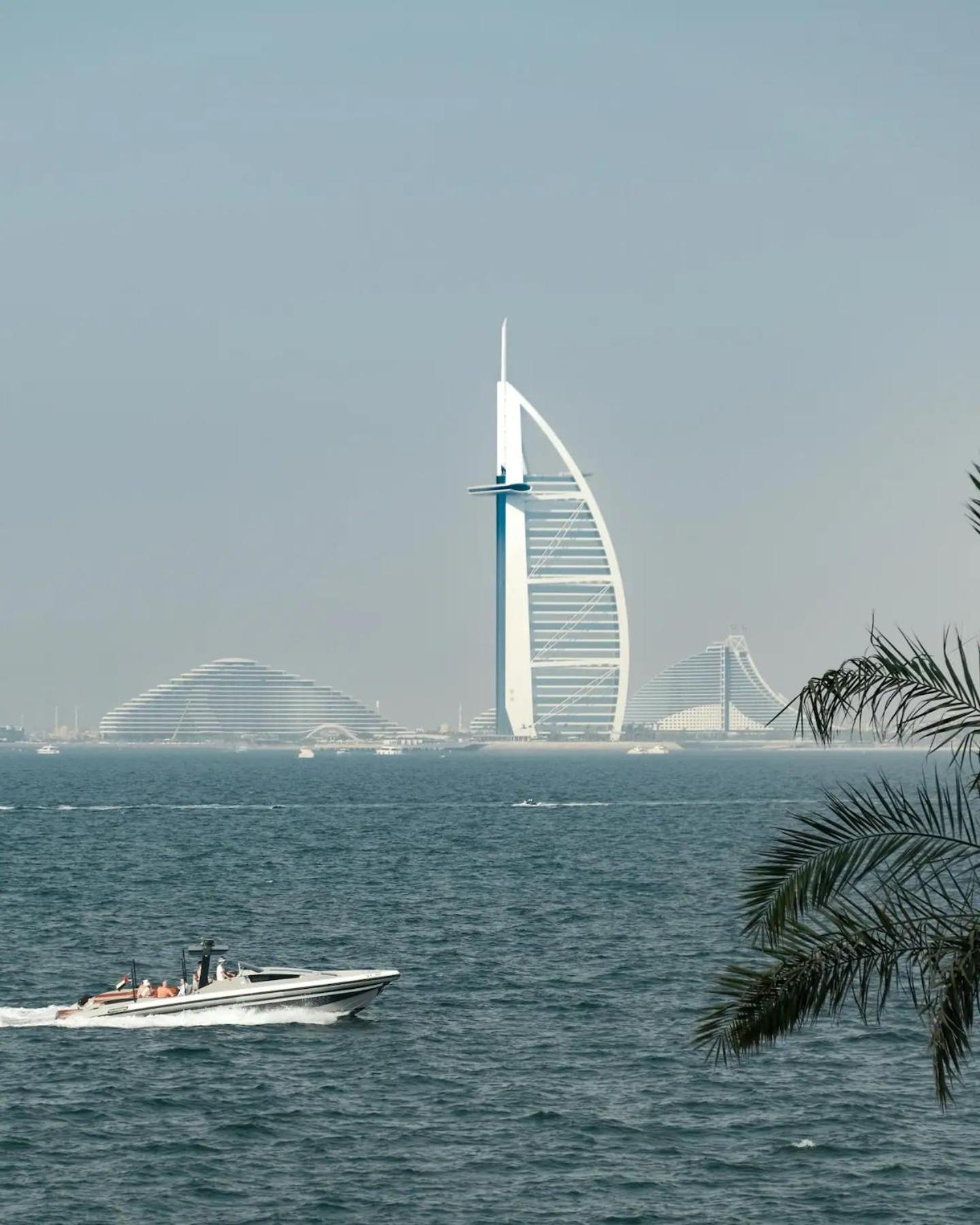 Lux Mina 1 Bhk In Palm Jumeirah With Sea View And Private Beach Lejlighed