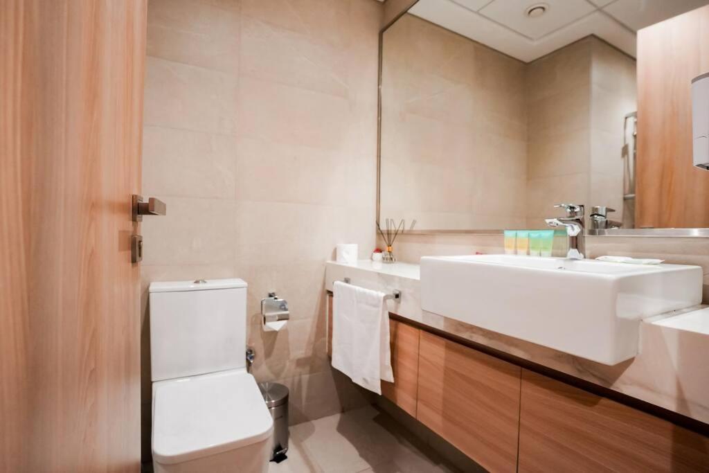 Appartement Cozy With Garden Views In Nad Al Sheba *