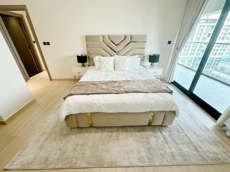 Luxury Apartment, Prime Location New And Stylish Appartement *