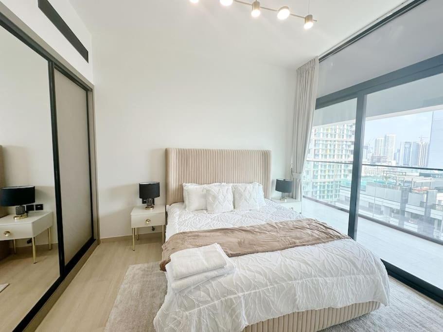 Luxury Apartment, Prime Location New And Stylish * Dubaï