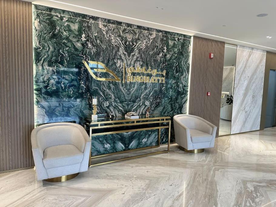Luxury Apartment, Prime Location New And Stylish * Dubaï