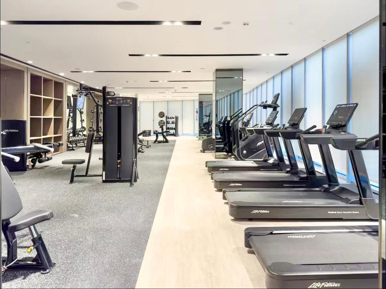 New 2 Bedroom Overlooking Burj Khalifa And Fountain View In Downtown