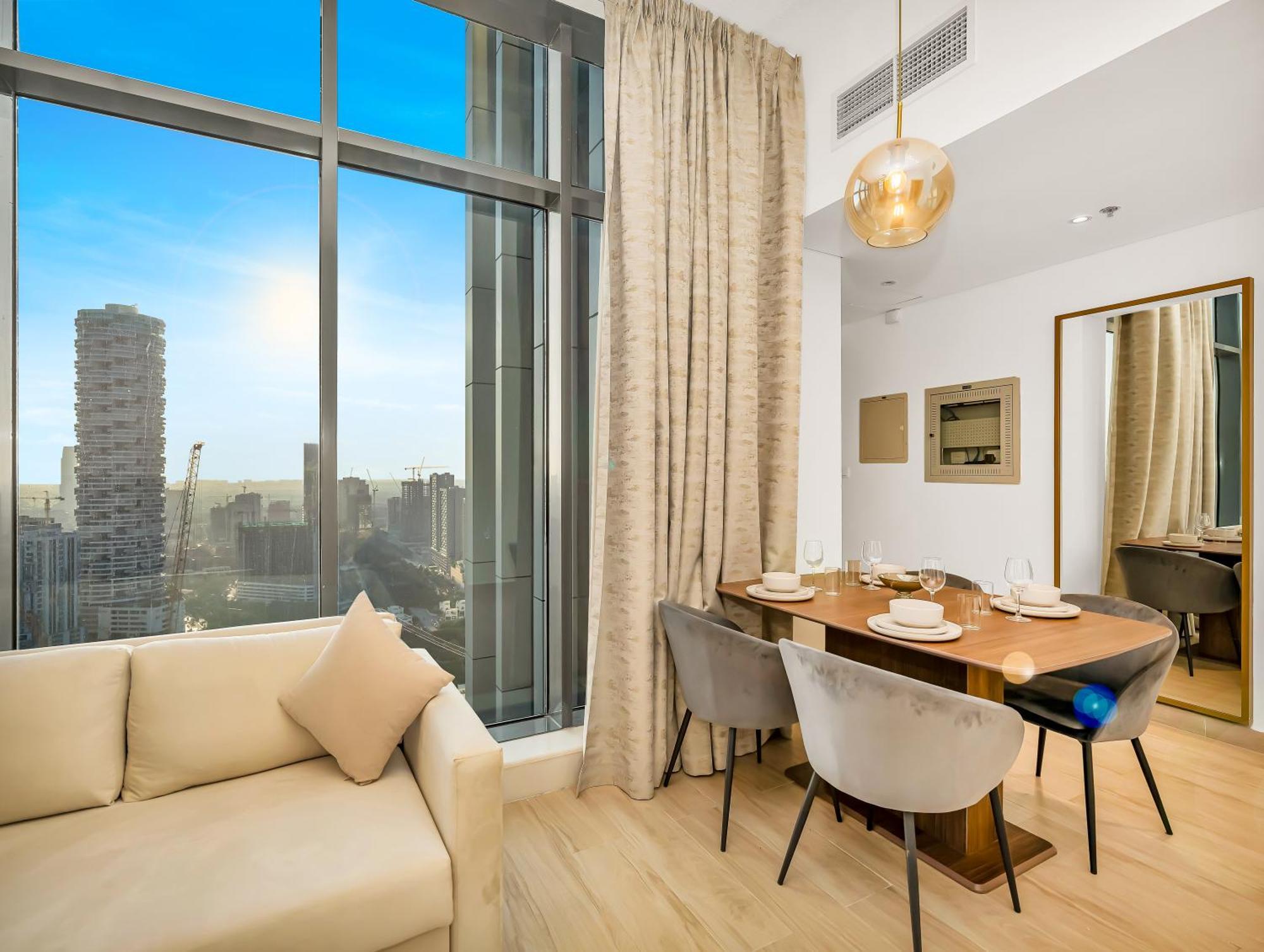 1 Bedroom Five Jvc View * Dubaï