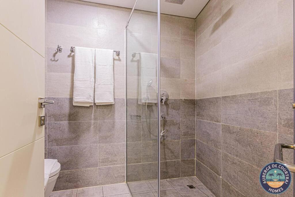 Elegant 3br Duplex Crystal Appartement *